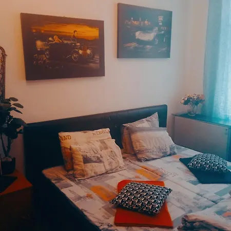 Studio Eva Sajmiste Room photo